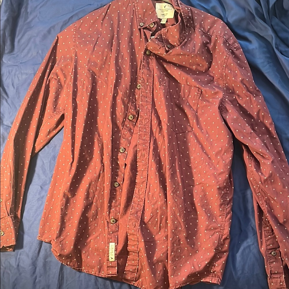 American Eagle - Maroon Button Down